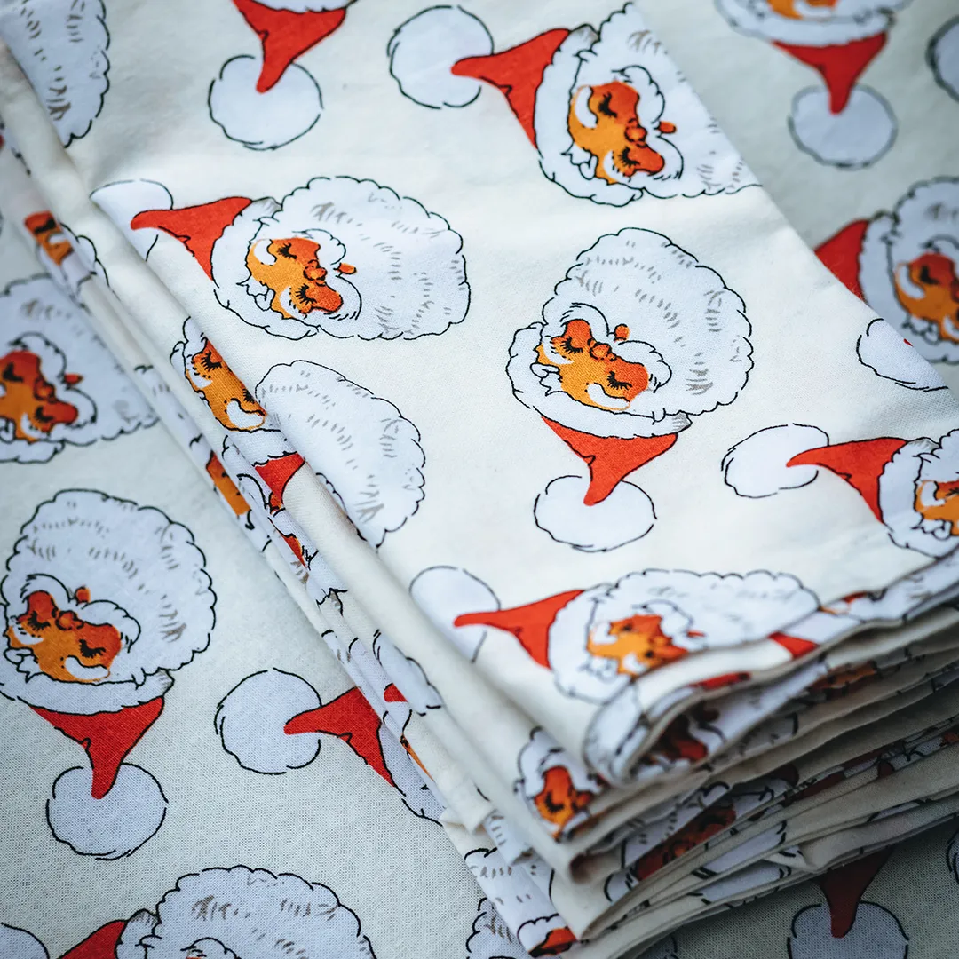 4-Pack Napkin Set-Antique Santas