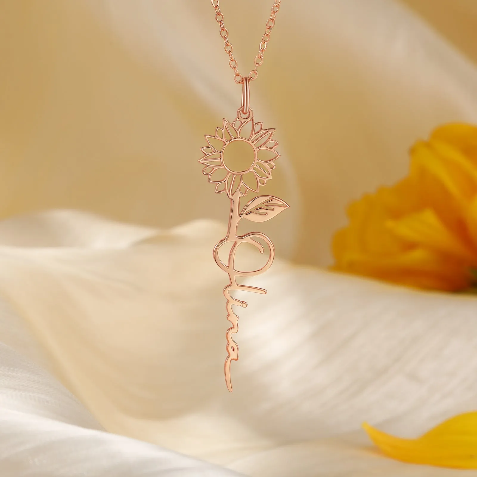 4FunGift® Personalized Birth Flower Necklace for Girls Women Flower Pendant Name Necklace Birth Flower Jewelry Gift Birthday Gift for Her Best Friend Girlfriend Women Girl Wife