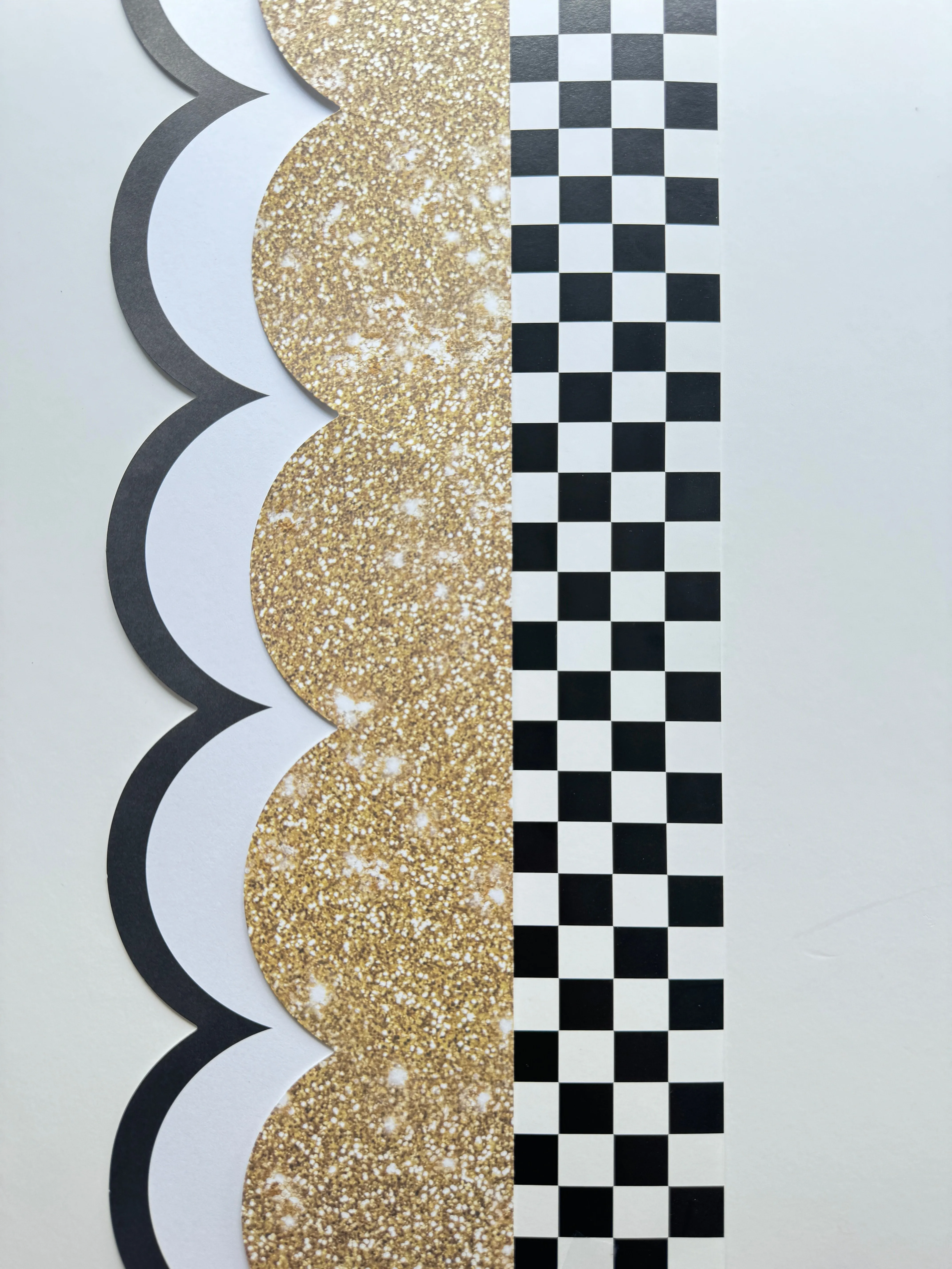 Am I Extra | Bulletin Board Borders | Schoolgirl Style