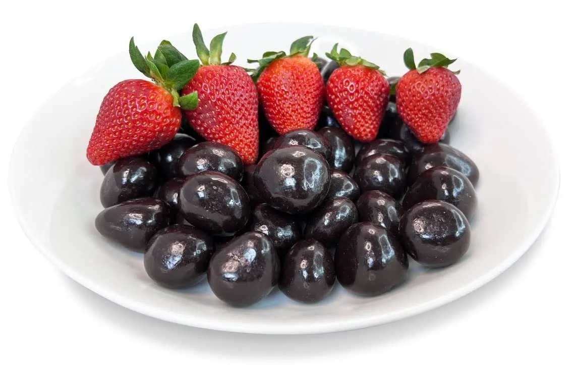 Andy Anand 48 Pcs Belgian Dark Chocolate Dipped Strawberries Freeze Dried Irresistible Chocolate Bliss, Dipped in Love: Chocolate Covered Strawberries for Your Special Someone