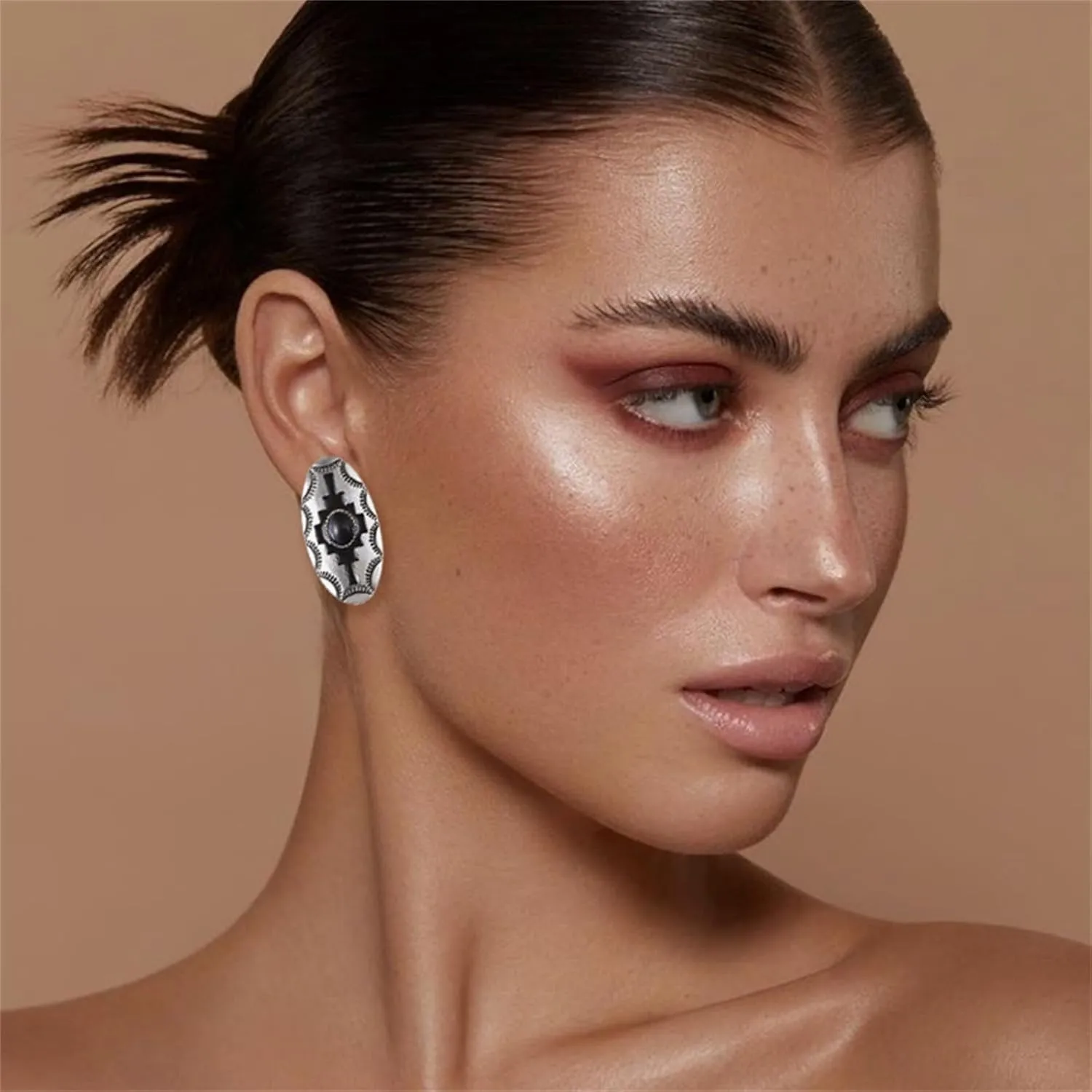 Bohemian Turquoise Earrings for Women Handmade Western Natural Turquoise Silver Earrings Vintage Statement Oval Earrings Vintage Country Western Jewelry Trendy Birthday (Black)