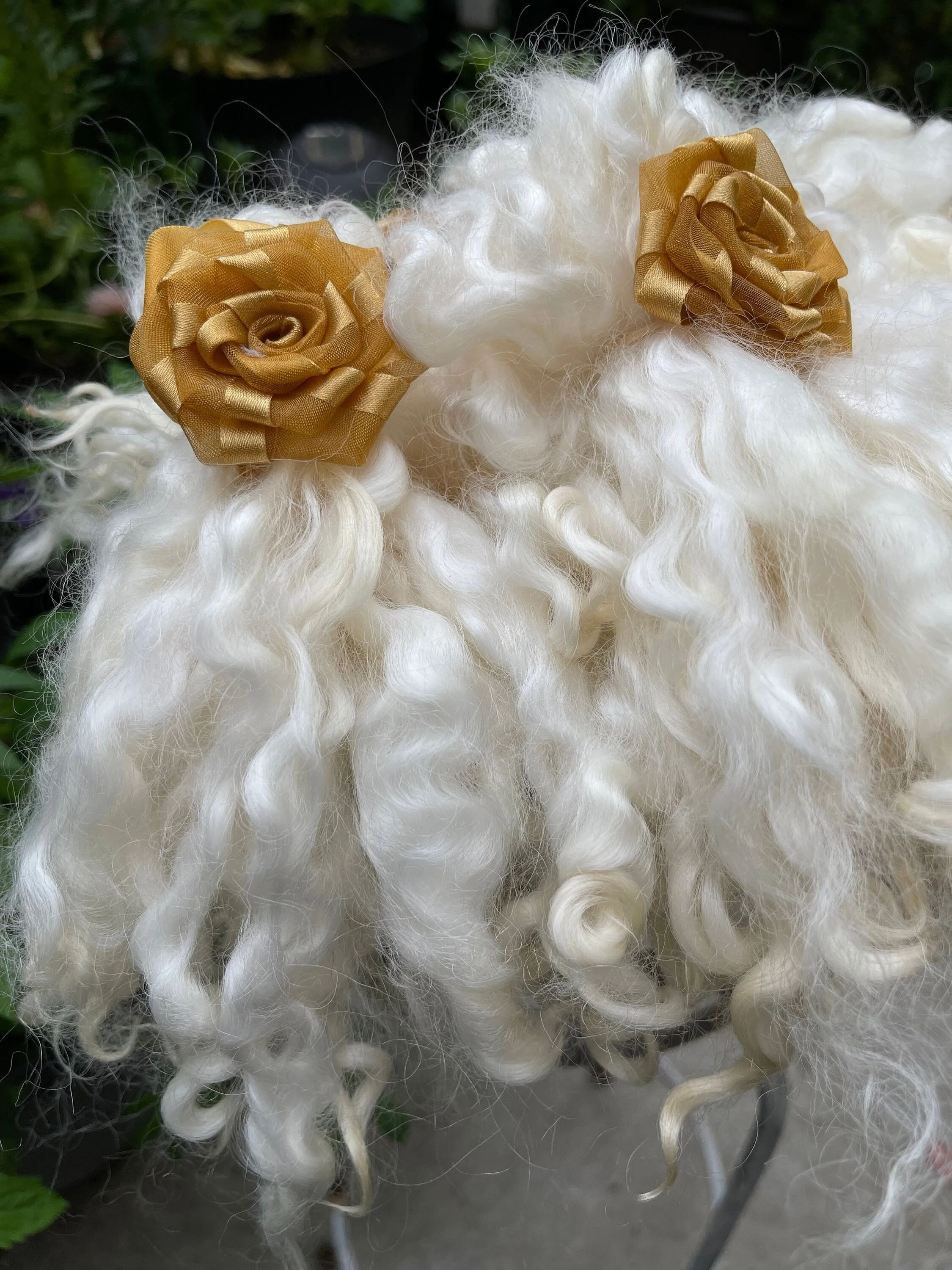Christmas gift, Natural locks, Wool fleece for felting, Spinning, Needle felting, Waldorf hair, Minifee monster, Doll making, Craft supply