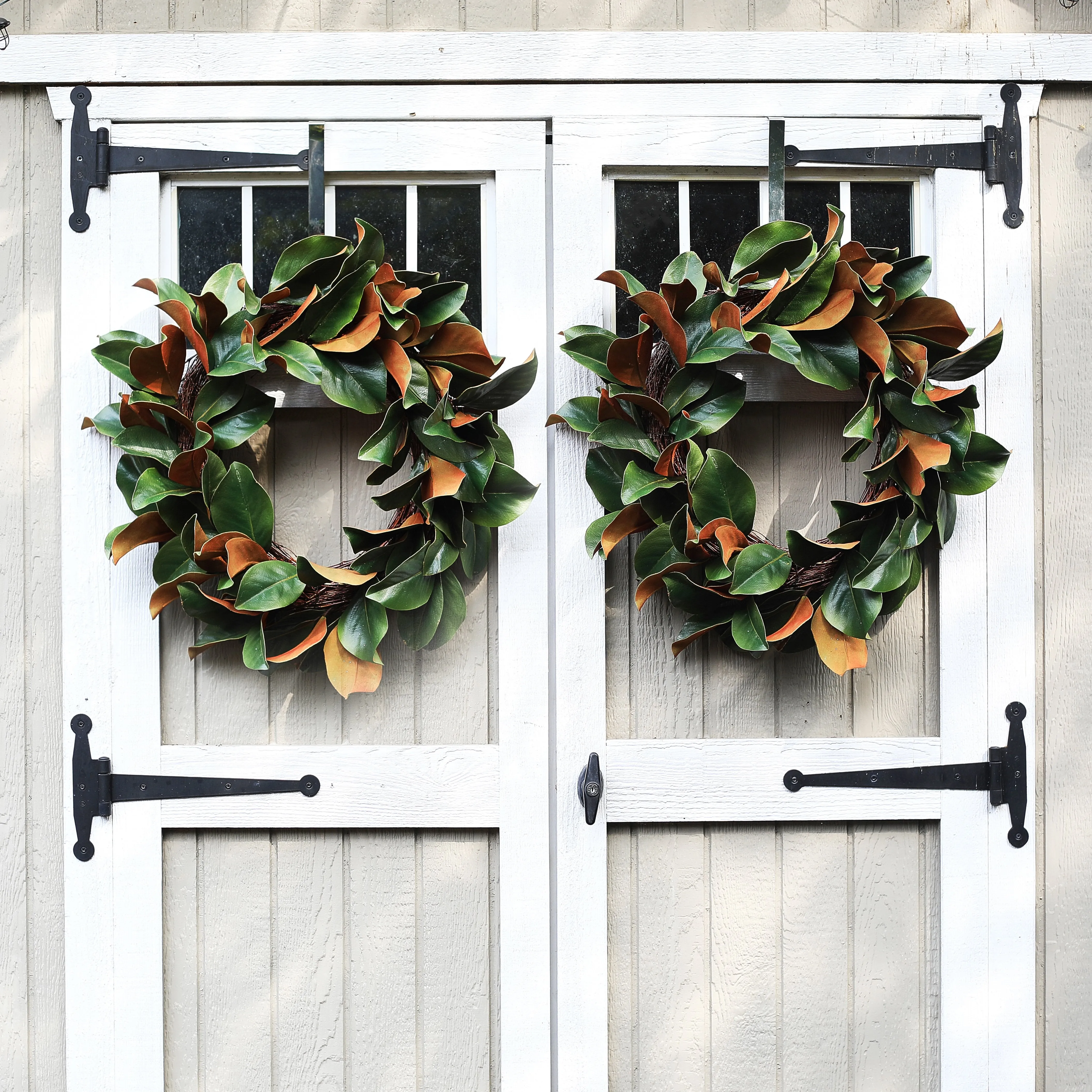 Classic Real Touch Magnolia Leaf All Seasons Front Door Wreath 24"