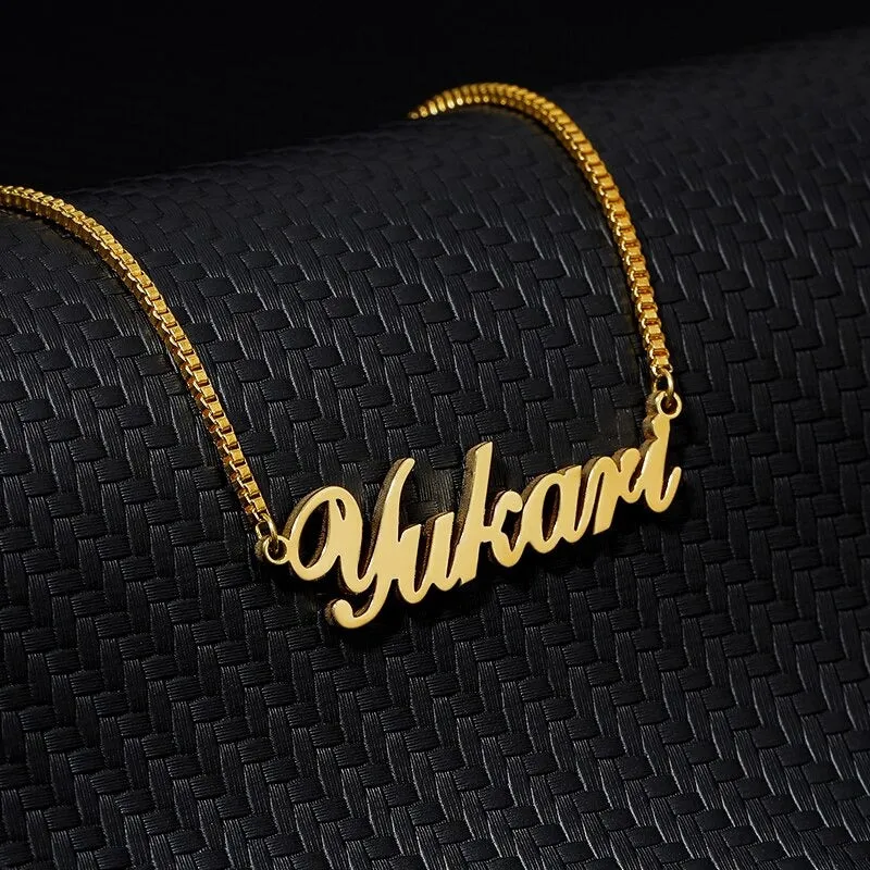 Custom Name Necklace With Box Chain