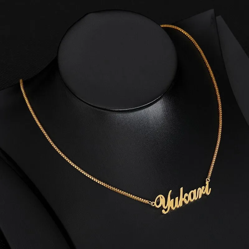 Custom Name Necklace With Box Chain