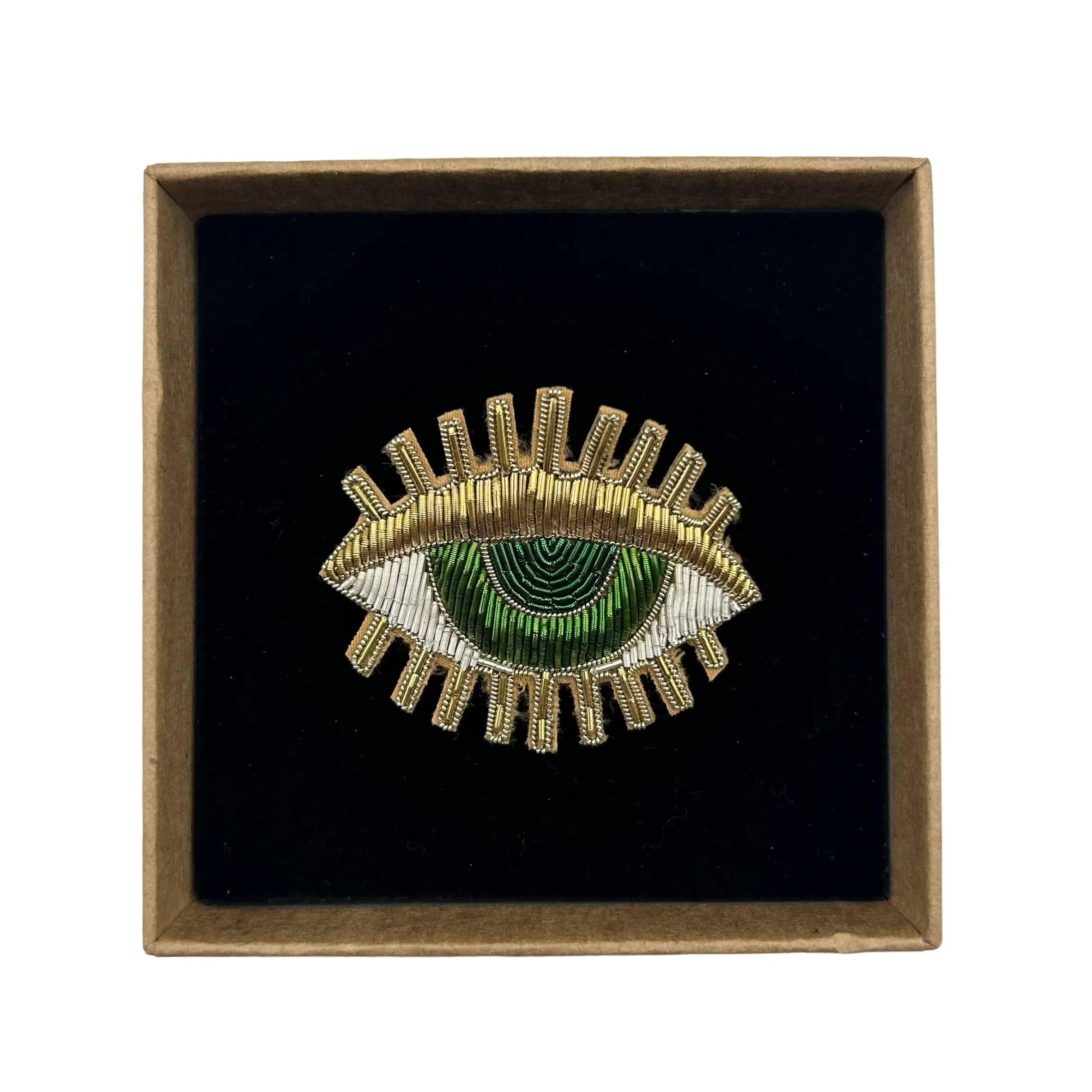Double lashes green eyes pin / brooch