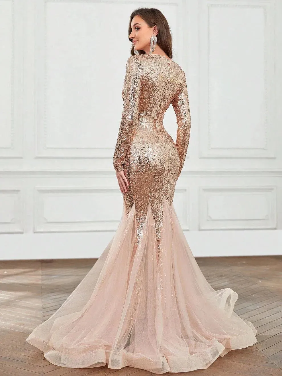 Elegant Long Sleeves Mesh Insert Mermaid Sequin Dress