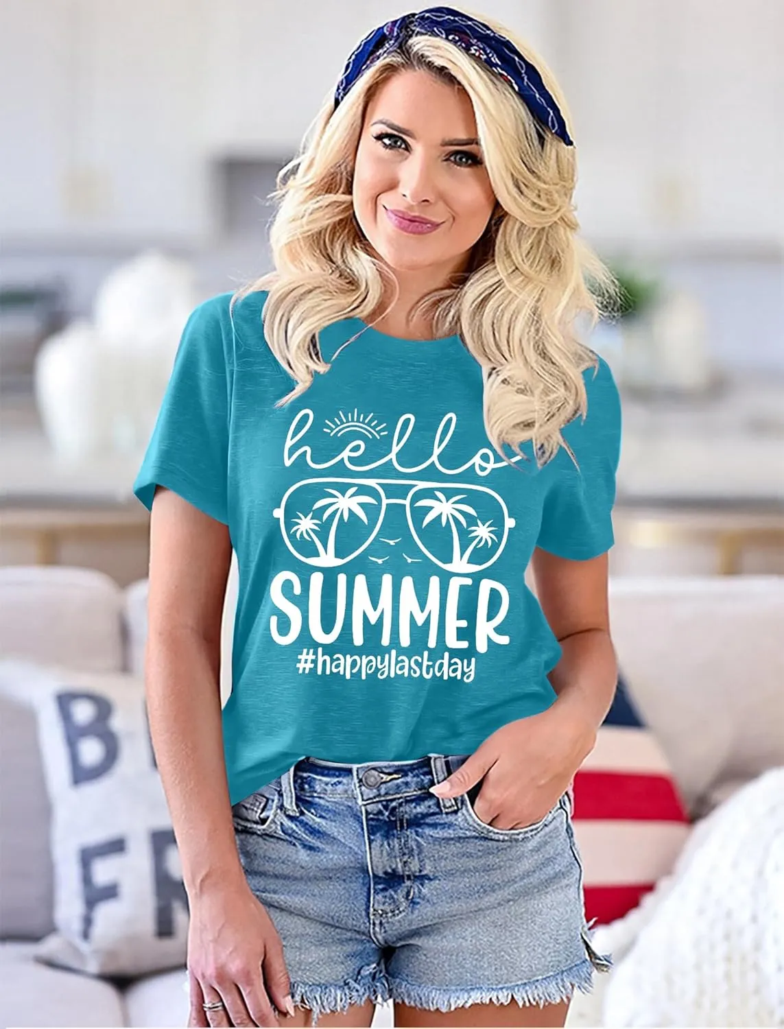 Last Day of School Teacher Shirt: Women Hello Summer T-Shirt School's Out for Summer Happy Graduation Gifts Teacher Tops