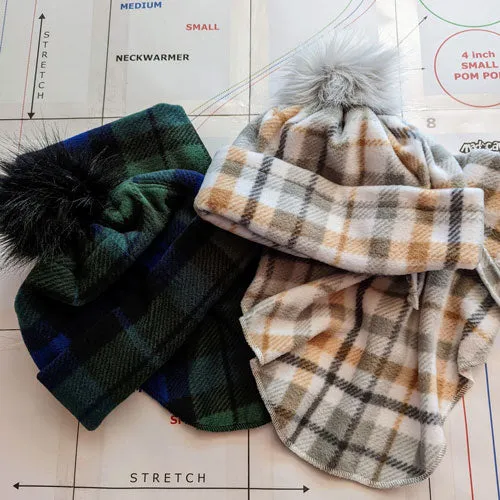 Pom Pom Toque and neckwarmer scarf set, polar fleece, full pattern, in digital format, in 3 sizes