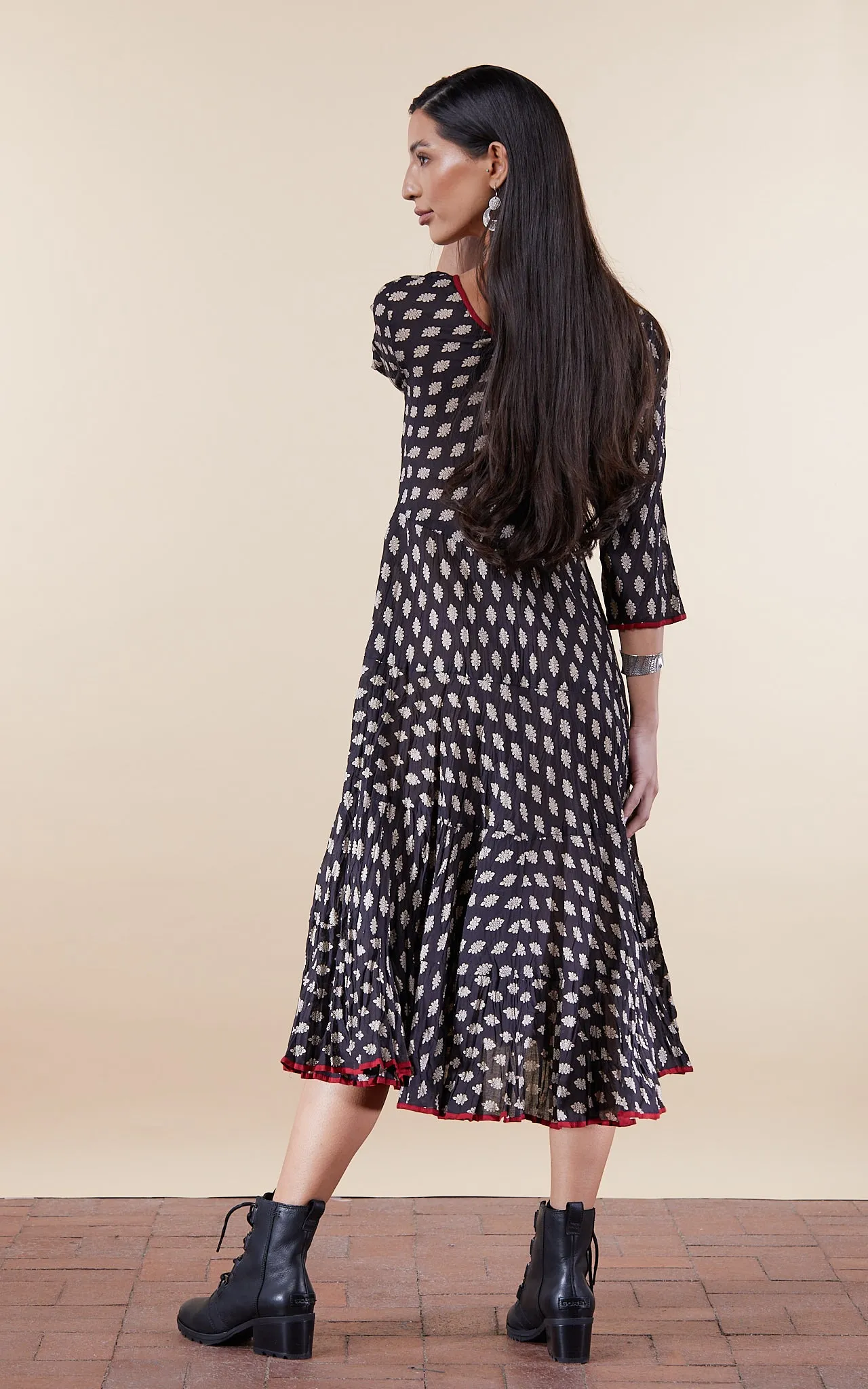 Santa Fe Dress, Long, 3/4 Sleeve, Black Bagru