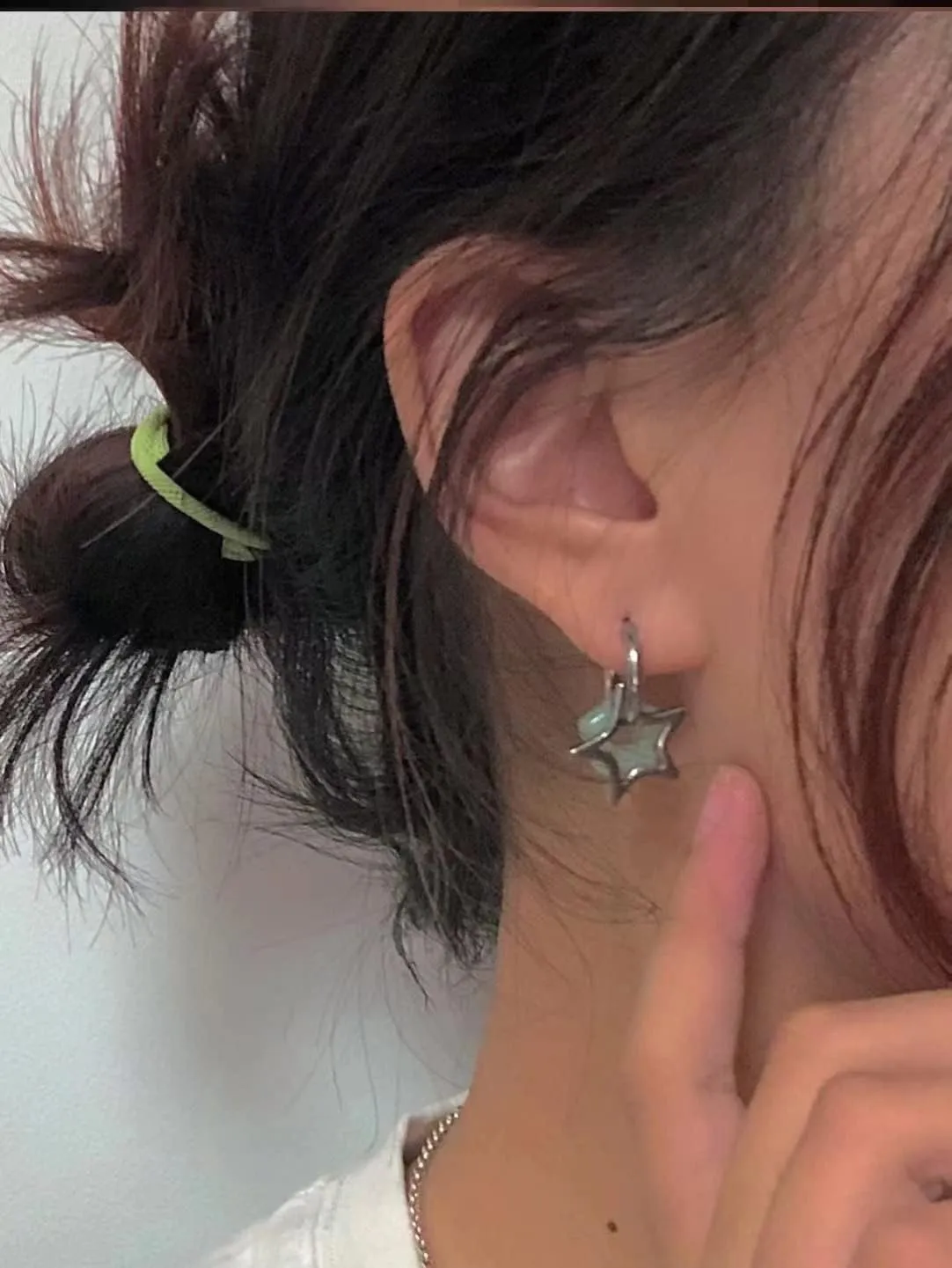 Y2k Star Earrrings Aesthetic Small Jade Star Hoop Earrings for Women Five-pointed star earrings in imitation of jade earrings