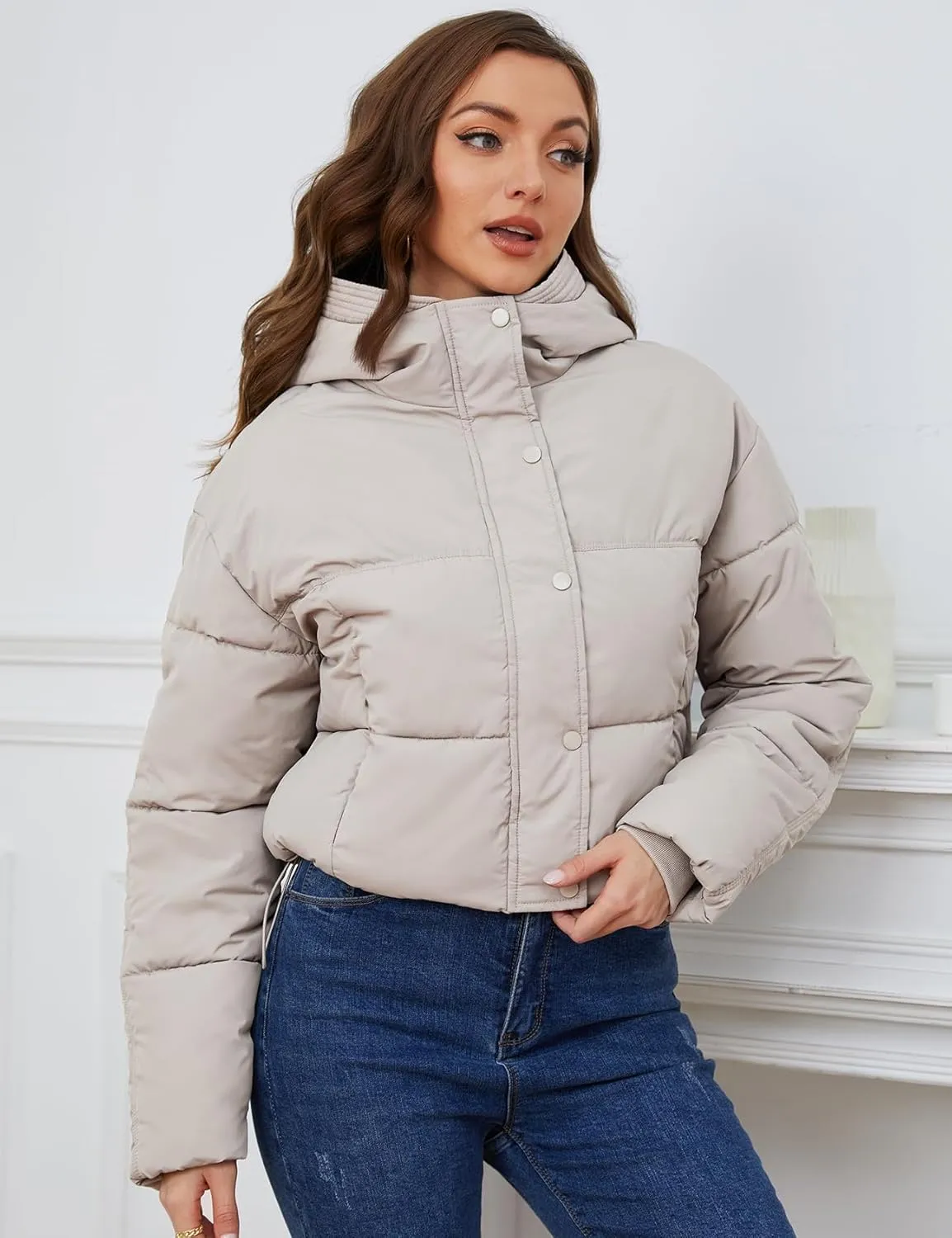 Yimoon Women's Cropped Puffer Jacket Hooded Zip Up Quilted Short Padded Coat Lightweight Winter Warm Outwear